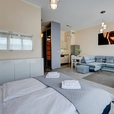 Platan - Visitopl Apartment *