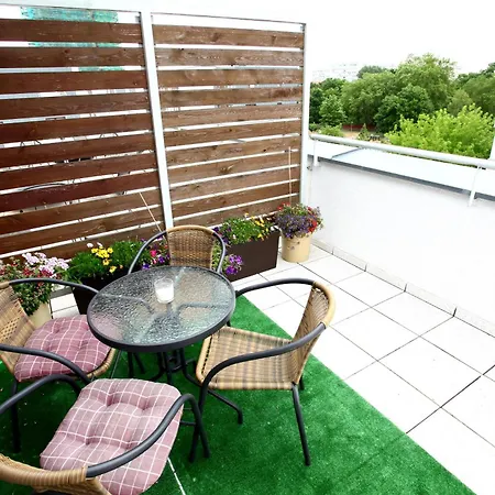 Platan - Visitopl Apartment *